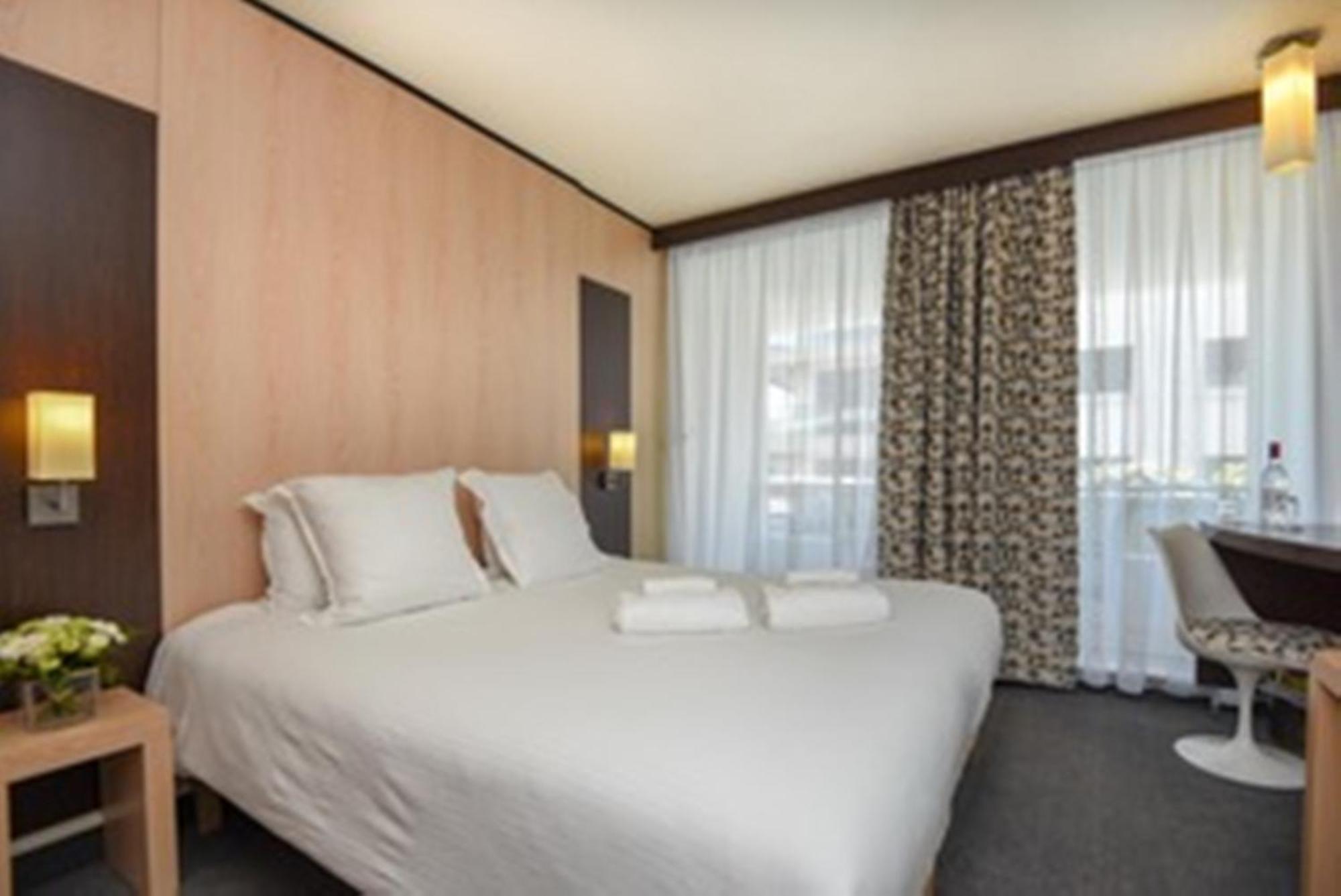 Hotel Point France Аркашон Стая снимка